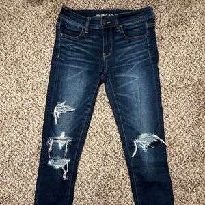 American Eagle Women’s Jeggings Dark Wash Distressed Jeans Size 4